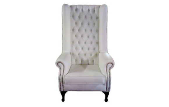 Alfred Wingback