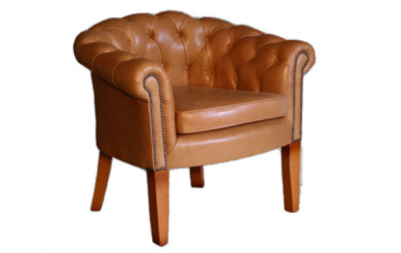 Edward Chesterfield Tub