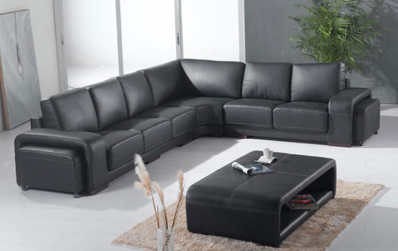 Lucania Modern Couch